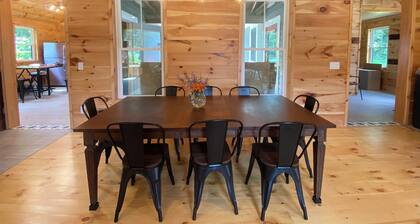 3 bedroom with sleeping loft, fully renovated house in fabulous Bridgton, ME