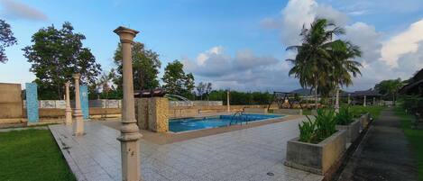 Alberca al aire libre