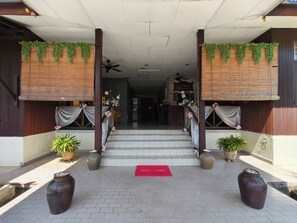 Front of property - Qurata Riverside Resort (Kuala Terengganu)