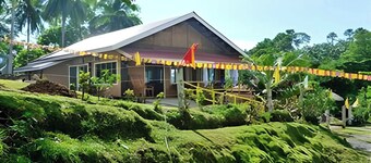 D & A Seaside Cottages