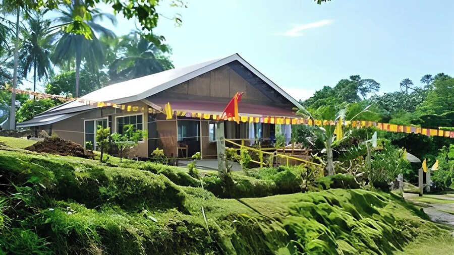 D & A Seaside Cottages