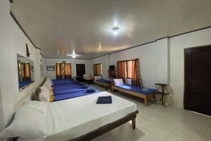Dormitorio compartido | Wifi gratis y ropa de cama