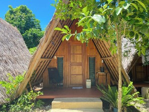 Twin Room | Free WiFi, bed sheets - Rcm Ecolodge Inn (San Juan)