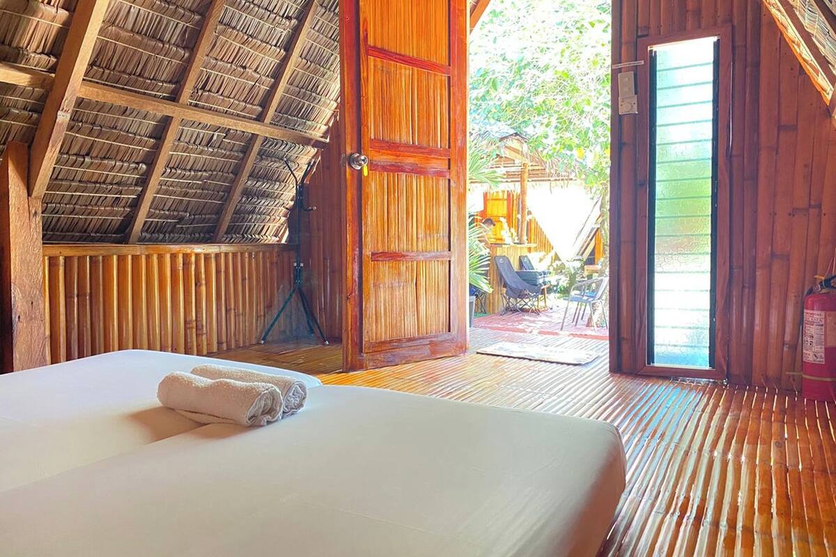 Wifi gratis y ropa de cama