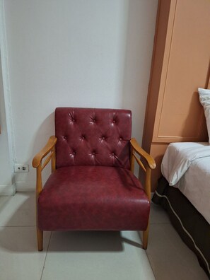 Twin Room | Free WiFi, bed sheets