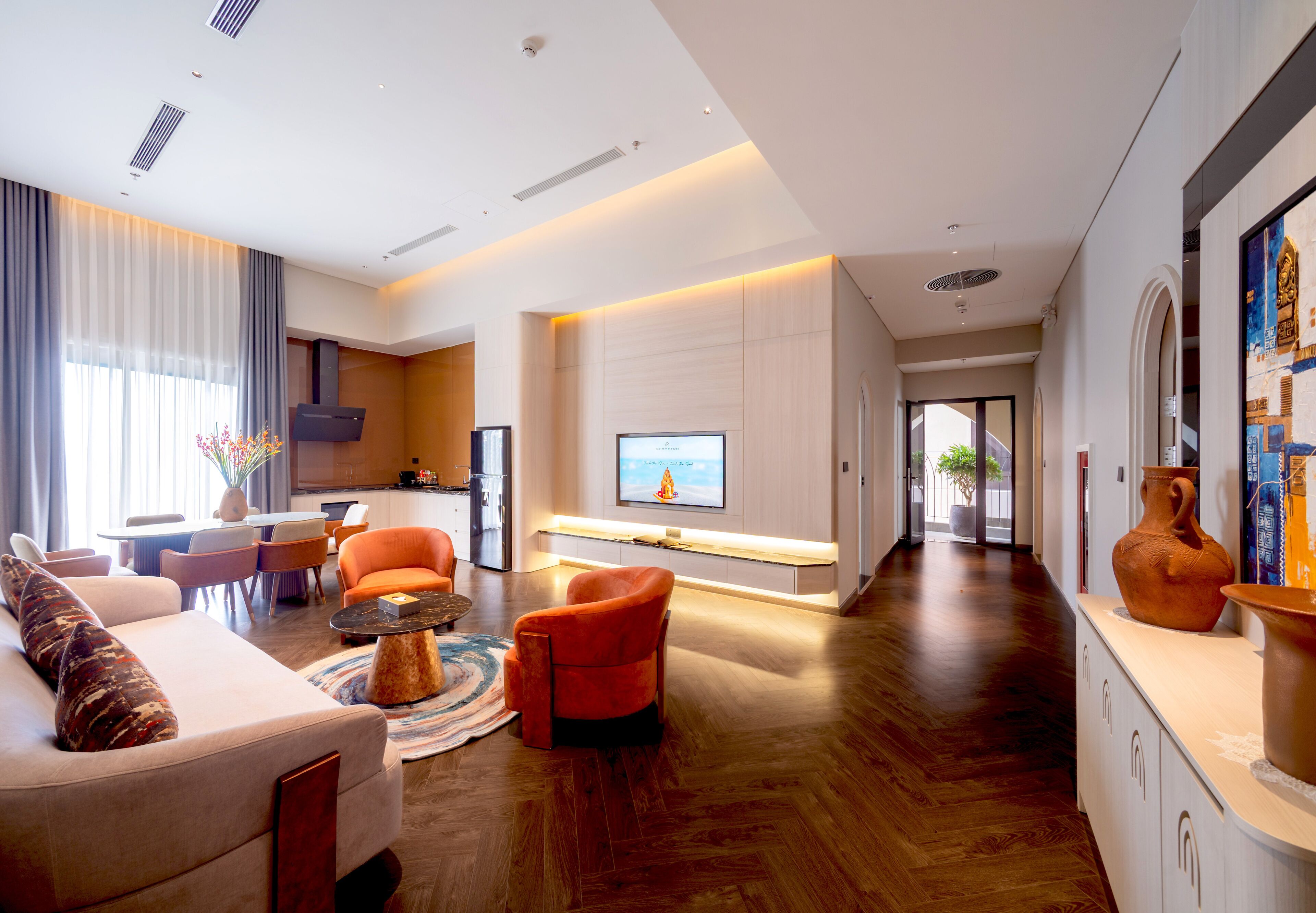 Executive Suite | Living area