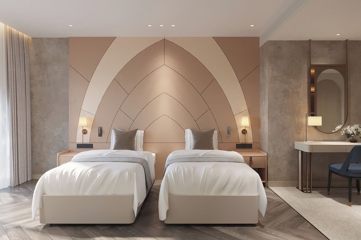 Deluxe Twin Room | Minibar, in-room safe, desk, laptop workspace