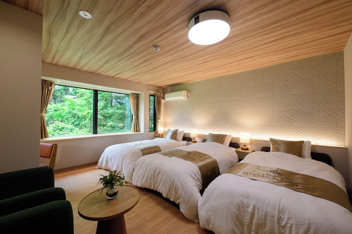 Family Villa, Garden View | Desk, laptop workspace, blackout drapes, WiFi (free)