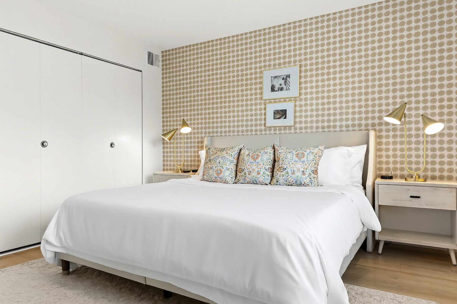 1 bedroom, desk, iron/ironing board, free WiFi