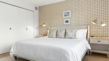1 bedroom, desk, iron/ironing board, free WiFi