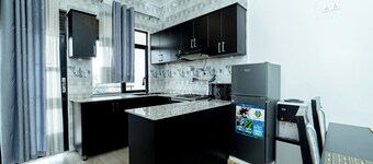 Apartment - Sleeps 4 - Parking - Balcony