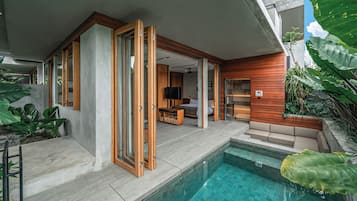 One-Bedroom Deluxe Apartment with Garden | Terrace/patio