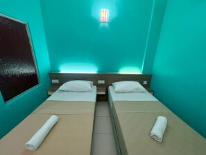 Chambre avec lits jumeaux | Wi-Fi gratuit