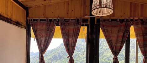 디럭스룸, 산 전망 | 노트북 작업 공간, 방음 설비, 무료 WiFi