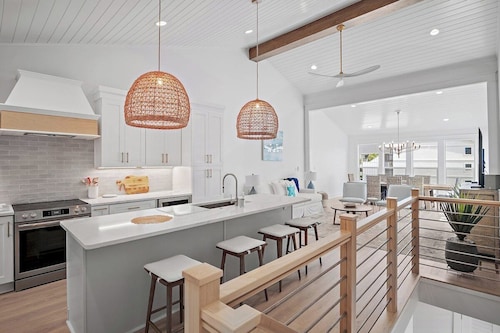 30A Sun Joy – Renovated Seagrove Retreat Steps from the Beach!