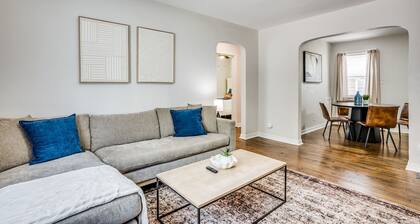 Walk to Wesley Hospital - Pickle Ball & Bikes!