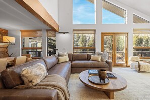 TV, fireplace - Vail Village Riverfront Retreat (Vail)