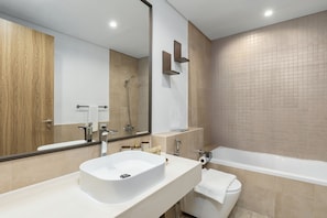 1 bedroom - Urban Parkside Living Near the Iconic Dubai Frame (Dubai)