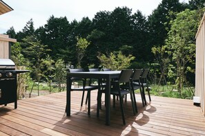 Standard Twin Room, Hill View | Terrace/patio