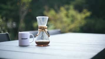 Standard Twin Room, Hill View | Terrace/patio