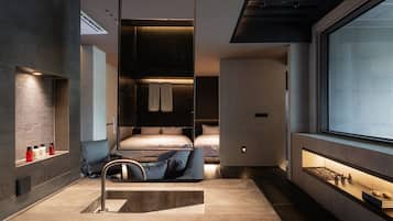 Phòng 4 dành cho gia đình | Bàn, bàn ủi/dụng cụ ủi quần áo, truy cập Internet không dây miễn phí