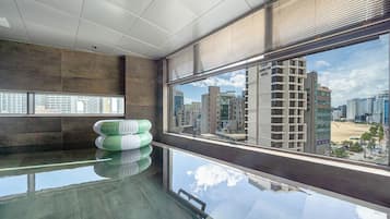 Phòng đôi hoặc 2 giường đơn có thiết kế đặc trưng, 2 phòng ngủ, không hút thuốc, hồ bơi riêng | Bàn, bàn ủi/dụng cụ ủi quần áo, truy cập Internet không dây miễn phí