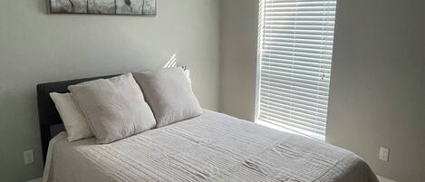 2 habitaciones, wifi y ropa de cama