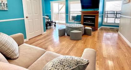 Relaxing Lake Scugog Cottage – Stunning Sunsets, Great Fishing place!