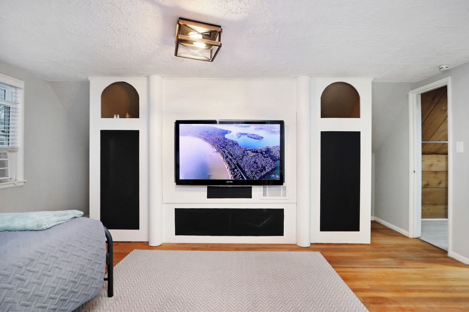 3 dormitoris, planxa i posts de planxar, wifi gratuïta i roba de llit 