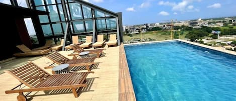 Piscina a l'aire lliure