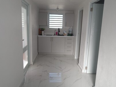 Charming 1-bedroom apartment in enjoyable Salinas with WiFi, AC