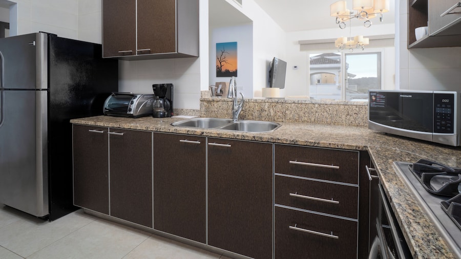 Mahogany Suites