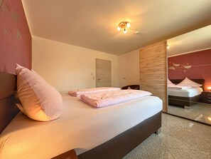 3 Schlafzimmer, Bügeleisen/Bügelbrett, Internetzugang