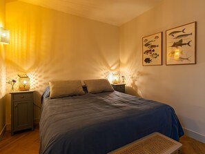 2 bedrooms, Internet
