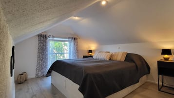 1 bedroom, WiFi, bed sheets