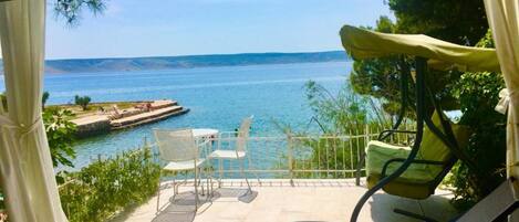 House (Three Bedroom House) | Balcony