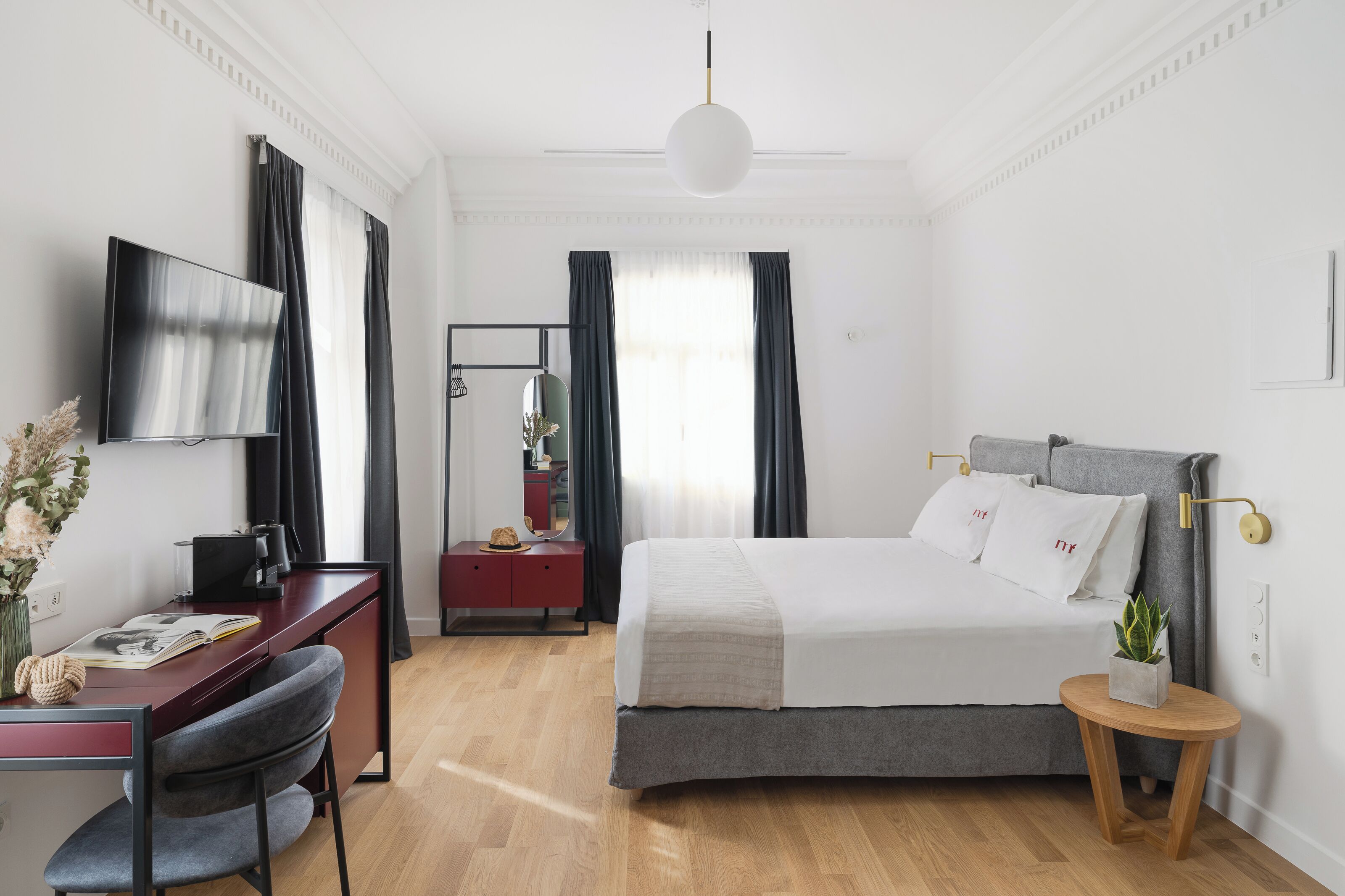 Executive Double Room, City View | Premium bedding, free minibar items, in-room safe, desk