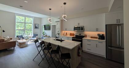 Golden Opportunity: Modern Comfort in the Heart of Adventure.