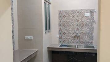 Shower, toilet paper