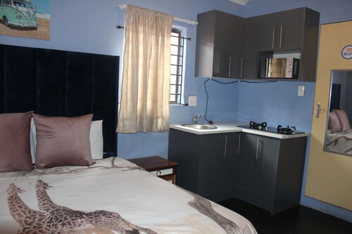 Germiston Destiny Guesthouse

We are ready to meet your needs.
