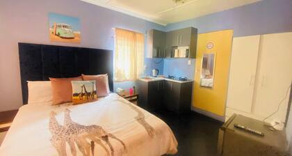 Germiston Destiny Guesthouse
We are ready to meet your needs.