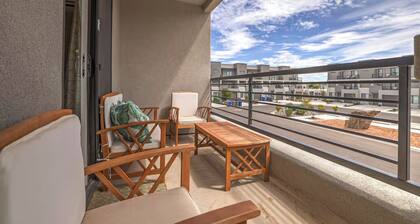 St. George 5 bdrm Adventure Retreat, national parks, sports, golf, tesla charger