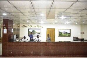 Concierge desk