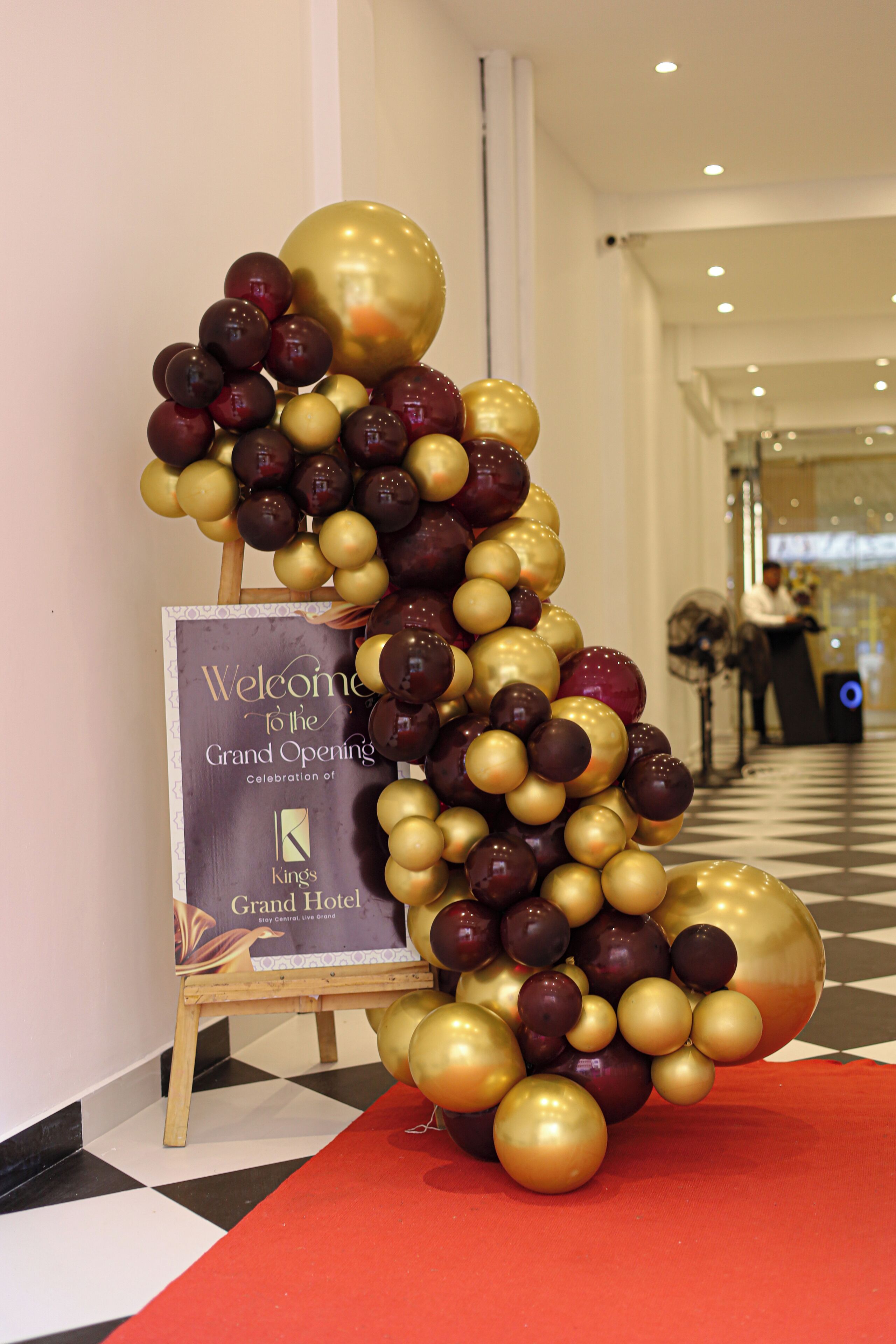 Photo - Kings Grand Hotel