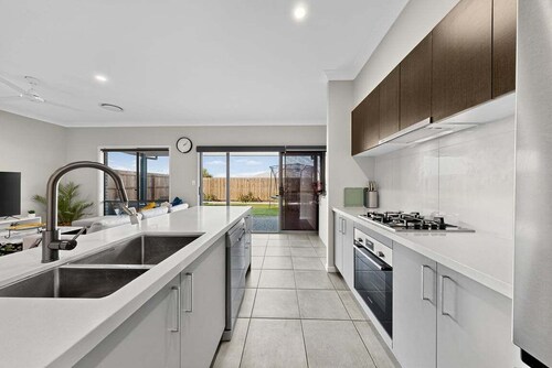 Griffin Family Stay – 4BR Modern Home