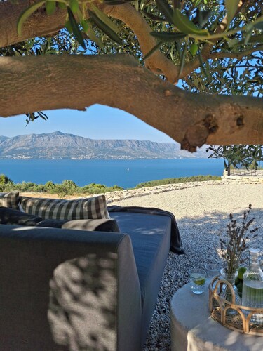 PERFECT FOR COUPLES! Tradition and elegant comfort..