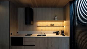 KĂŒhlschrank, Mikrowelle, Herdplatte, GeschirrspĂŒler