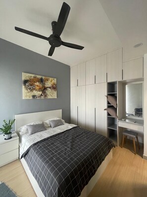 1 chambre, fer et planche à repasser, Wi-Fi gratuit, draps fournis