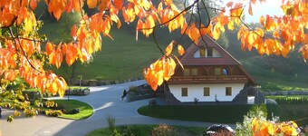 Apartment '2' with Mountain View, Shared Terrace and Wi-Fi