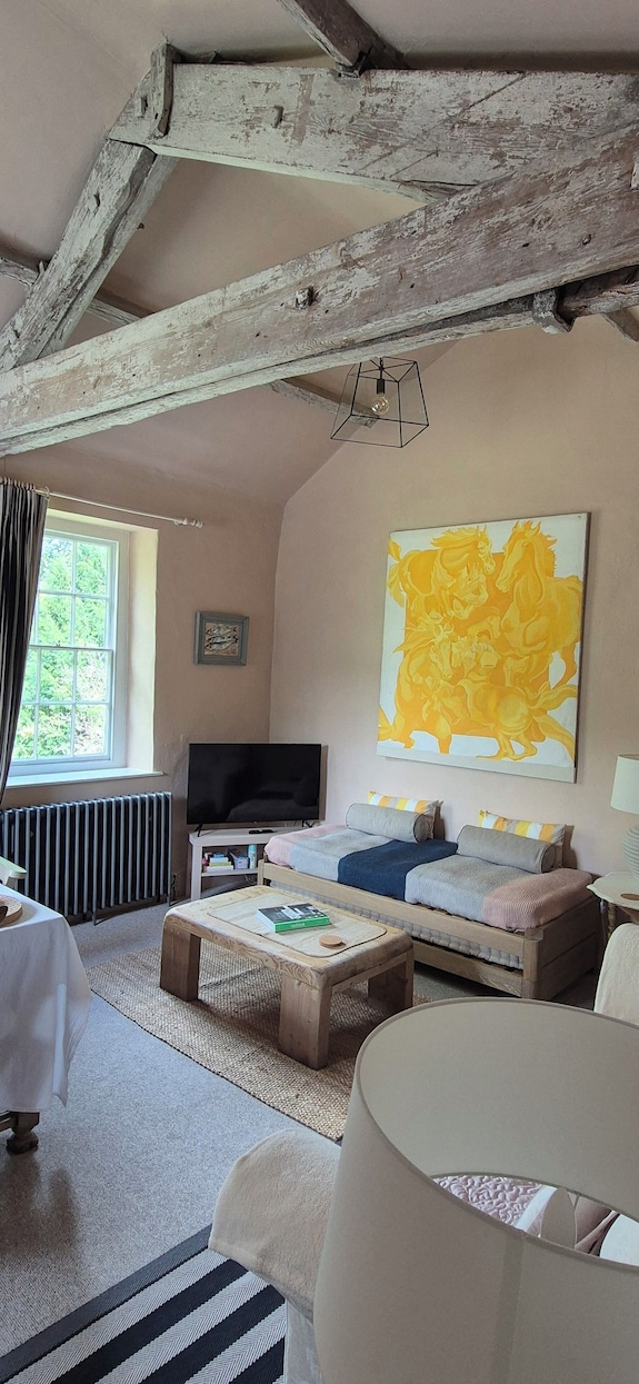 High Spec, Self Contained Apartment With Garden In Georgian Manor House - Crickhowell